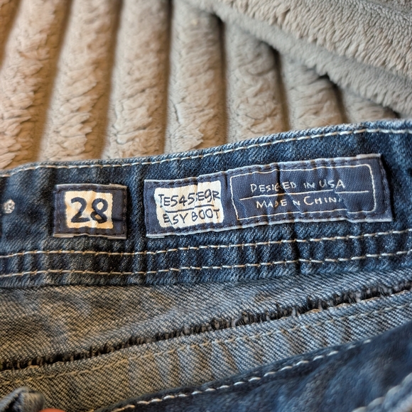 Miss Me Blue Jeans with Embellished Back - Picture 3 of 4